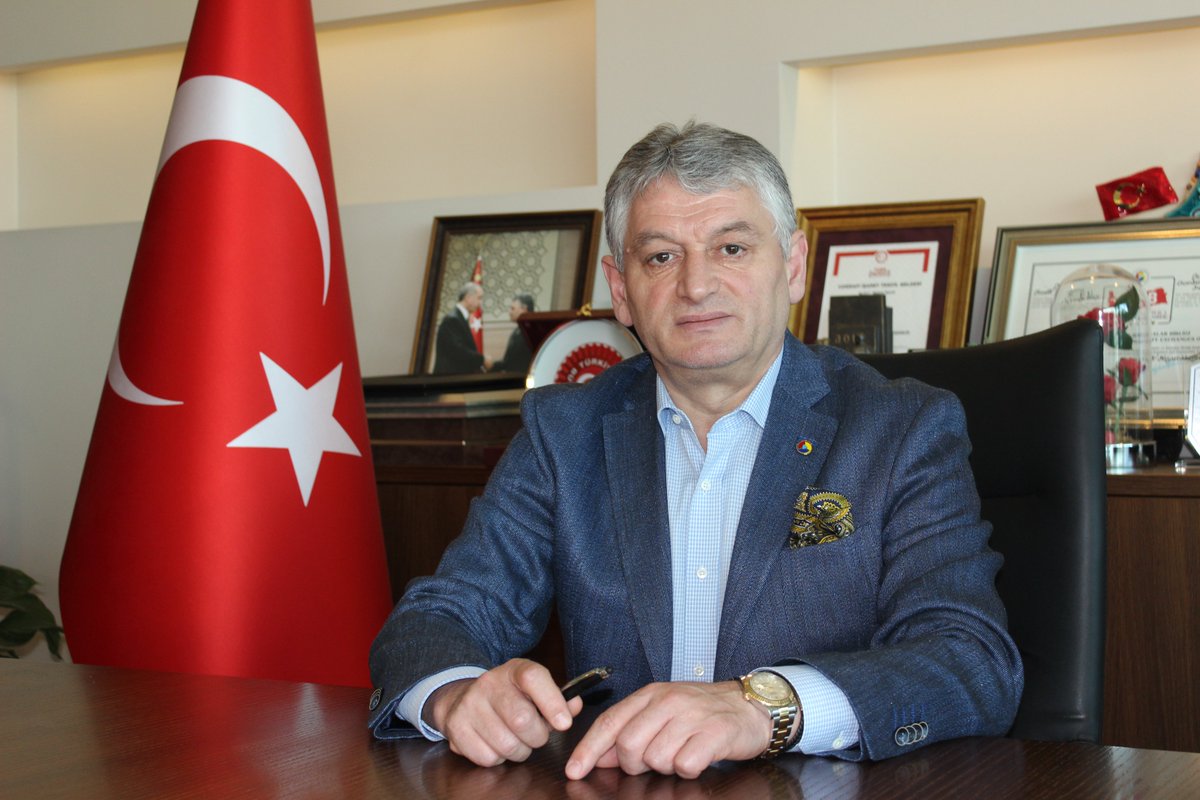 🗨️ Üyelerimizi Nefes Kredisinden Yararlanmaya Davet Ediyoruz
 
Yönetim Kurulu Başkanımız, TOBB Yönetim Kurulu Üyesi Cengiz Günay, 8-9 Temmuz 2025 itibariyle gerçekleştirilecek TOBB Nefes Kredisi'ne ilişkin yaptığı açıklamada şunları söyledi; "Üyelerimizin finansmana erişim