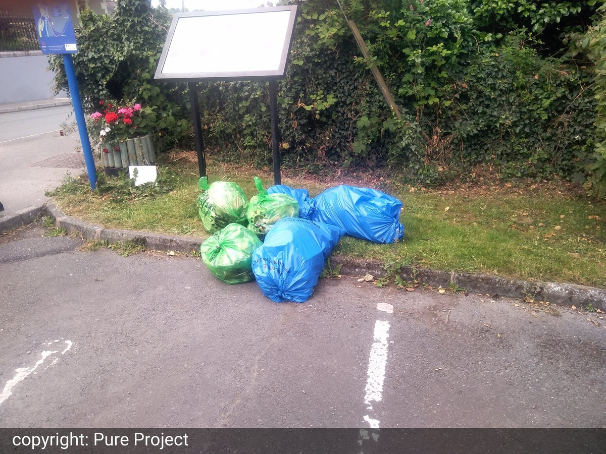 Thanks again to ALL of the Pure Mile Volunteers in Avoca for ALL of their litter picks in, Avoca Village, Kilmagig, Castlemacadam, Red Kite Walk, Knockree Lower, and Woodenbridge