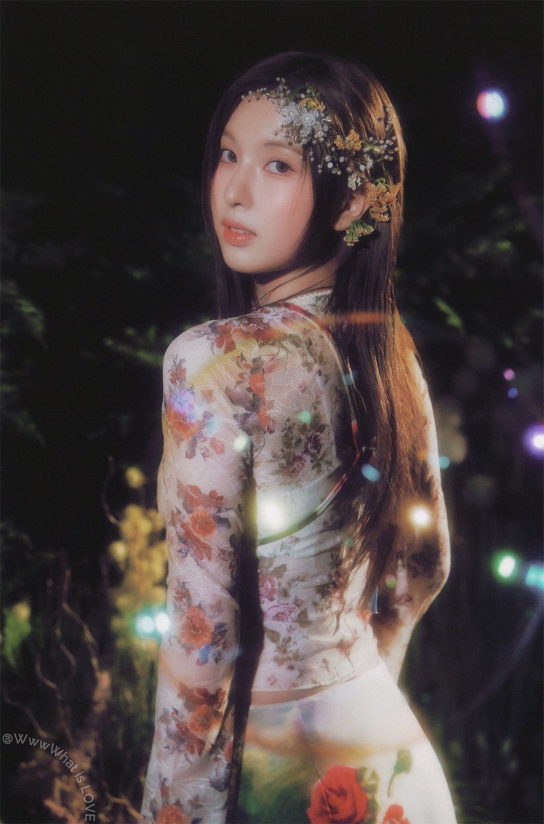 WhatisLOVE4321's tweet photo. [SCAN] A Midsummer NMIXX’s Dream(Digipack Ver.)
BAE

#BAE #배이
#NMIXX #엔믹스
#A_Midsummer_NMIXXs_Dream
#Party_O_Clock https://t.co/9Agsy7UDe7