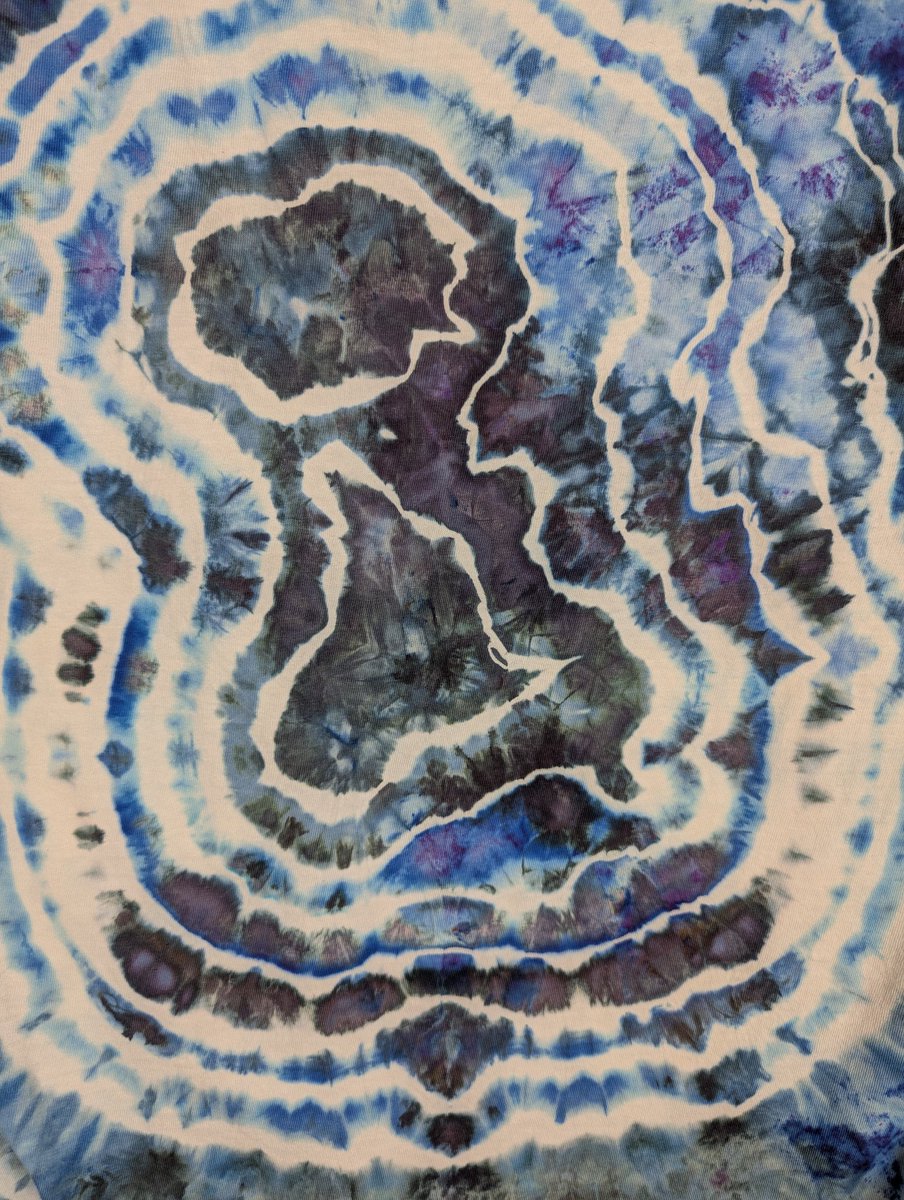 Detail from the reverse side of this bad boy: