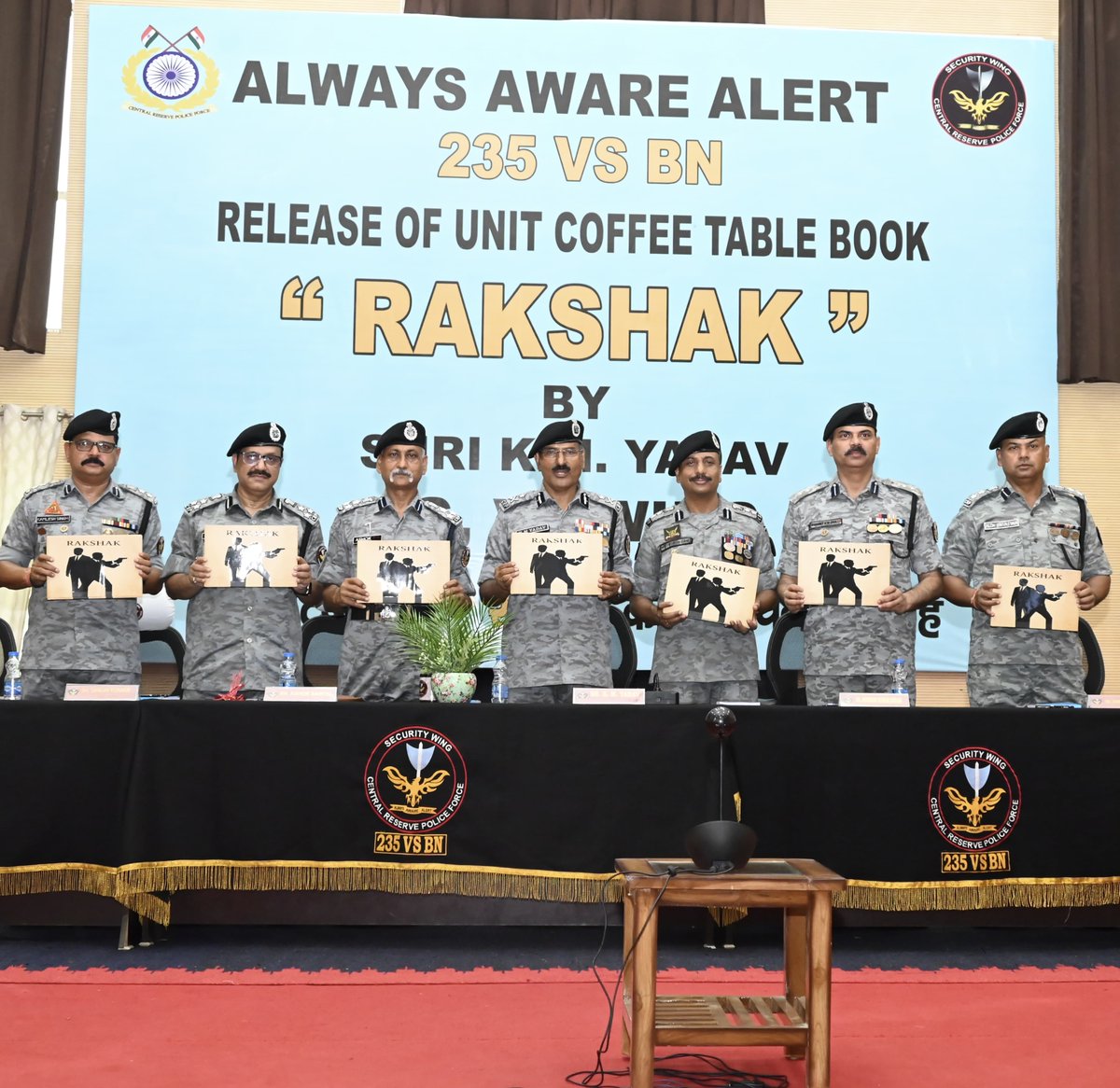 VS_WingCRPF's tweet photo. Sh K M Yadav, IG VS CRPF releases Coffee Table Book Titled “Rakshak “by 235 VS BN CRPF at GC CRPF Greater Noida #CRPF https://t.co/o5SK22jCDw