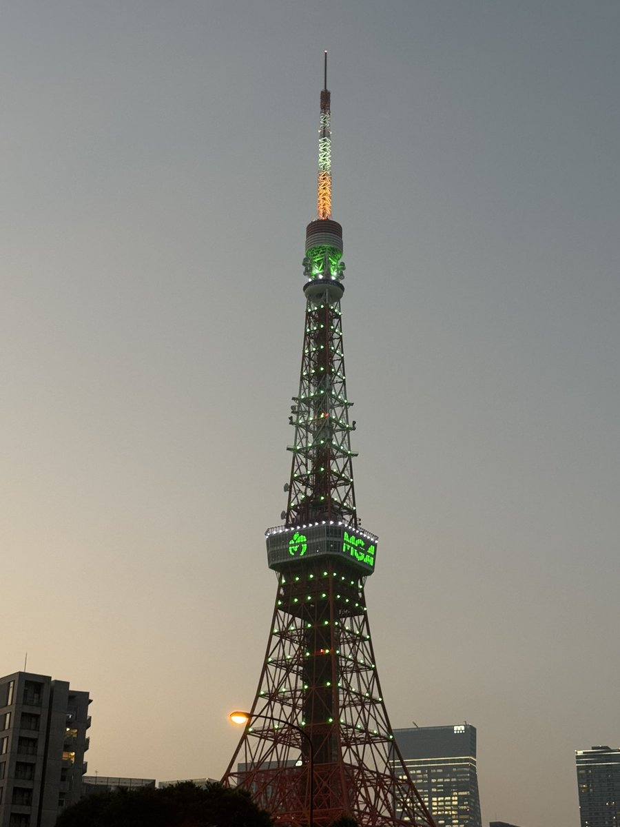 jm_07040914's tweet photo. ニアミスしまくった1日だったけどずっと追いかけ回すのもそれはそれで楽しかったなぁとか意味わかんないことゆってみる←
10周年おめでとうございます🌟🫶
まだまだ私にたくさん追いかけさせてください!
(きっと暑くておかしくなったね頭。 さくを)
#MAG10
#MGA_MAGICAL10YEARS
#藤澤涼架 https://t.co/8zKpvHmOcY
