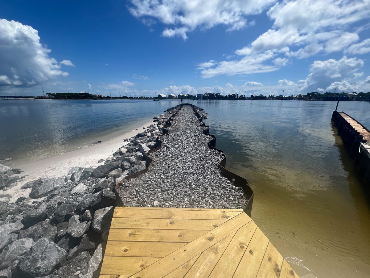 ESC offers expert design assistance and comprehensive installation guidelines. Contact us today ✉️ info@escsteel.com or 📞 ᴜꜱᴀ (980) 689 4389 ᴄᴀɴᴀᴅᴀ +1 (902) 442 0800
🌐 escsteel.com

#WaterfrontEngineering #QuayWalls #Bulkheads #Seawalls #ZtypeSheetPiles