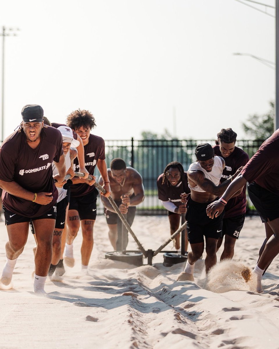 eku's tweet image. The boys are hard at work prepping for Fall ‘25. Switching it up for the summer and training all across the #CampusBeautiful!? Now that’s game changing. 👏🏈 #EKU #GoBigE #MatterOfPride @EKUSports @EKUFootball