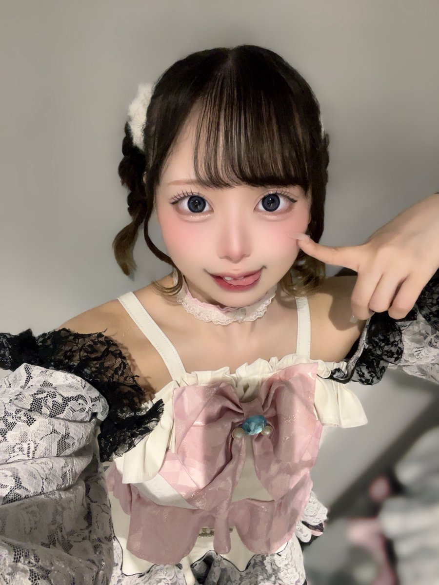 よそ見なんてしたら泣いちゃうよー♡