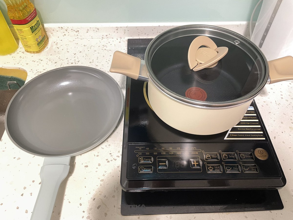 hgl_sg's tweet photo. #拡散希望
誰か買って🥺
3点セット:IH調理器、Tefalの鍋、テフロンフライパン(日本製)。RM150(応相談)。7/9-10受渡し。
DM下さい🥺
#クアラルンプール
#KLSentral https://t.co/9X527f6oVK
