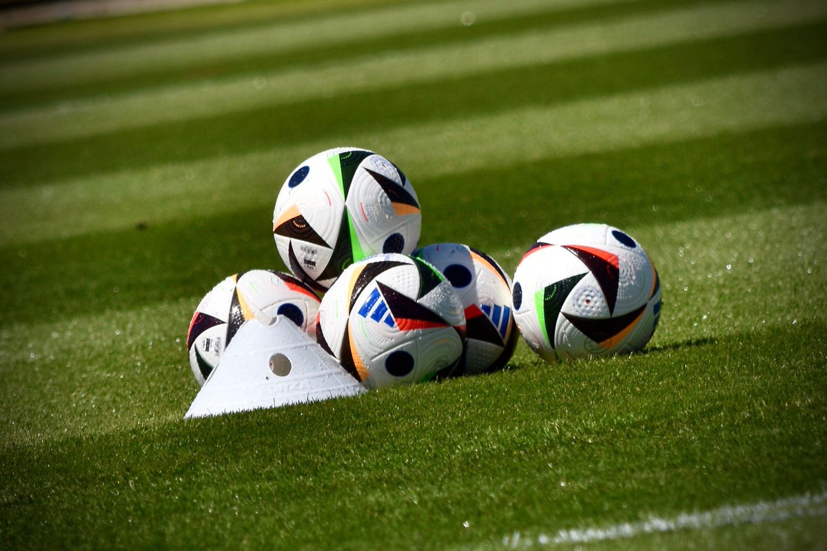 What is “No Fault Stand Down” and why does the FSA back it? 

It's simple principle, that when a player or staff member is under investigation for serious offences clubs should stand them down from playing or public facing duties, without prejudice.

🔗thefsa.org.uk/news/what-is-n…
