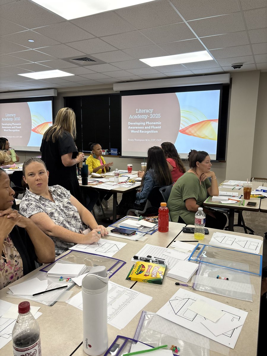 Jacquelyn Kennedy tweet media