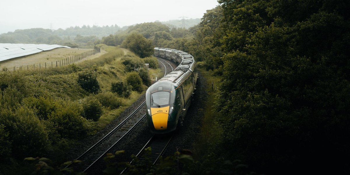 JamesHardingFX's tweet image. 800306 through South Wales on it’s way to London Paddington ❤️ (05/07/2025)
•
@GWRHelp
@Hitachi
@HitachiEurope
@HitachiRailENG
•
#Rail #Railway #GreatWesternRailway #SouthWales #Wales #SouthWalesMainLine #RailwayPhotography #Photography #Hitachi #HitachiRail