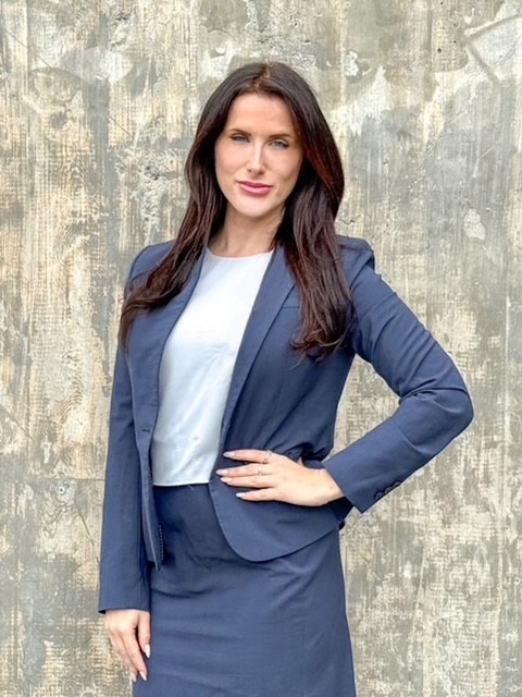 We are so excited to share that Ava Williams has joined the Biking Lawyer Team! Ava has a growing practice representing survivors of sexual assault &amp; brings years of experience to our police assault &amp; cycling collision cases! Check out Ava's bio:
thebikinglawyer.ca/meet-the-team