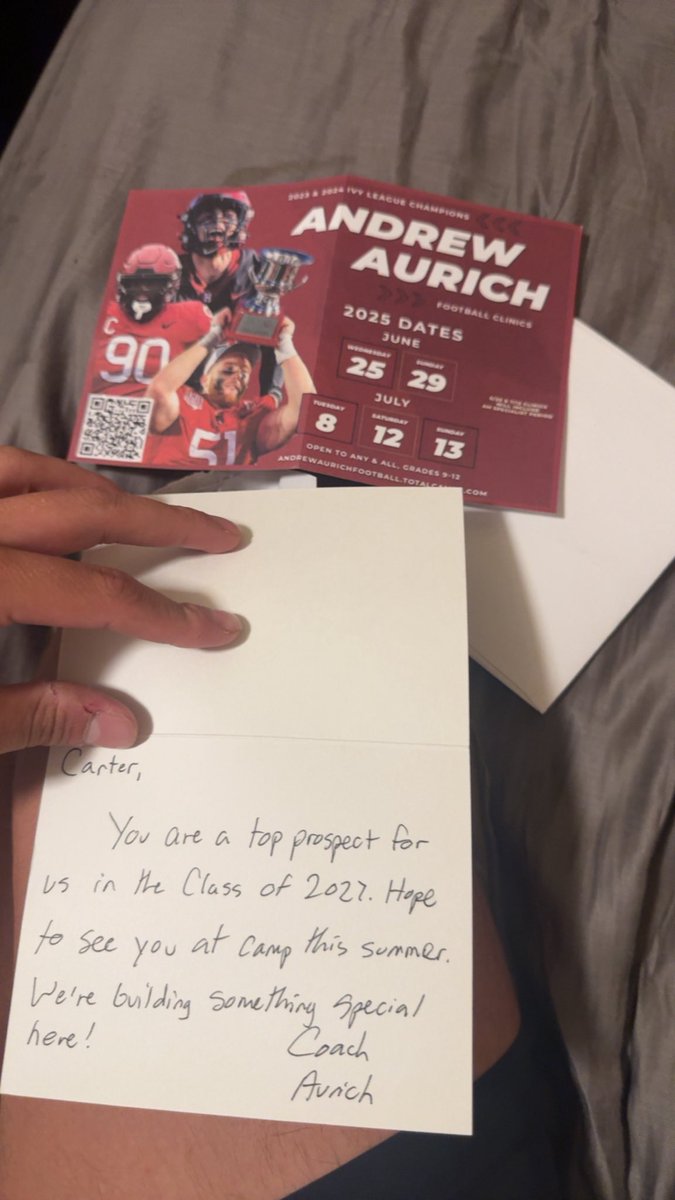 CarterCzapski's tweet image. Thank you @Coach_Aurich and @HarvardFootball for the love! @RisingStars6 @UticaHighFB @SpartanDad2U @CoachJimJackson @CoachFalaki @ScottLarkee
