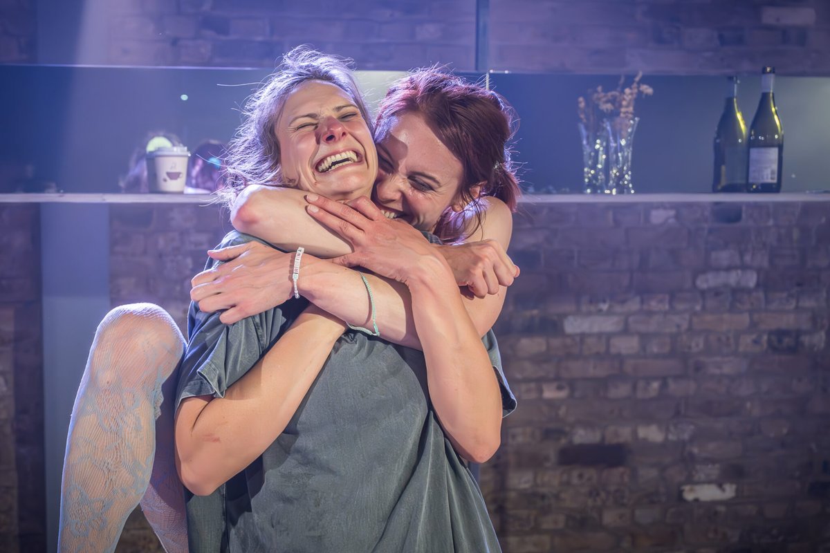 LondonPubTheatres tweet media