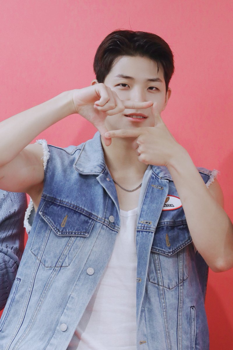 250705 JAPAN FANMEETING 2025 
in TOKYO 2부 
너의 눈코입✨️
#GHOST9 #고스트나인 
#SONJUNHYUNG #손준형 
#story_on_the_stage #FCLIVE_TOKYO
#夏GHOST9との思い出