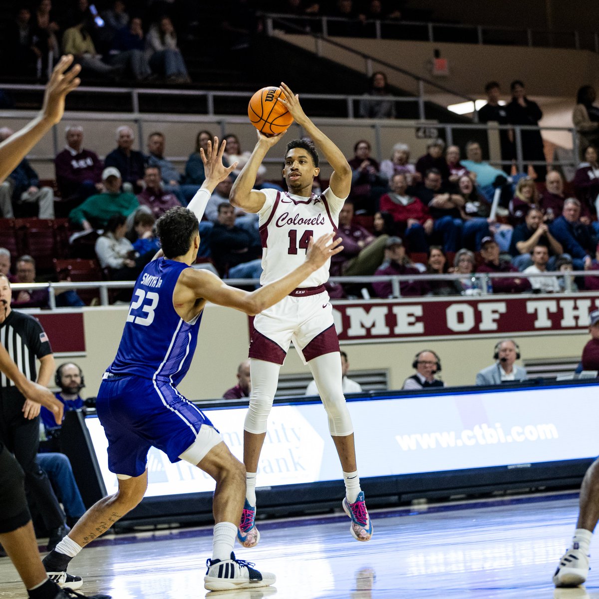 EKUHoops's tweet image. Guess who's on the @DetroitPistons Summer League roster?
EKU's very own @clutch__j
John averaged 8.2 points and 3.2 rebounds while shooting 46% from 3-point range in the @nbagleague last season.
#𝗠𝗼𝘀𝘁𝗘𝘅𝗰𝗶𝘁𝗶𝗻𝗴𝟰𝟬𝗠𝗶𝗻𝘂𝘁𝗲𝘀𝗜𝗻𝗦𝗽𝗼𝗿𝘁𝘀