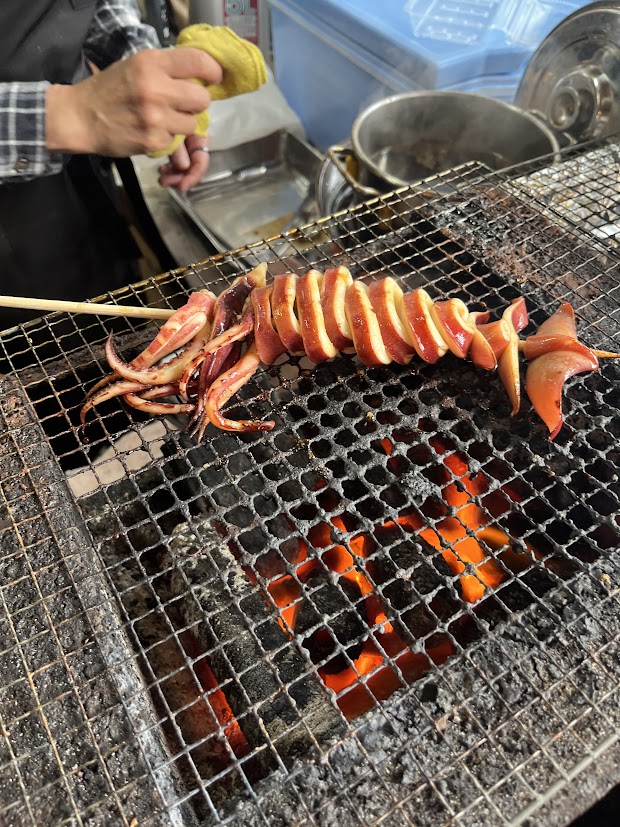 What if making your offer better was the wrong move?

Something interesting happened this week:

36 who previously said “no” to working with me,

Are now working with me.

Collectively they add about $3,400/month to the business.

And this result happened because I made them a