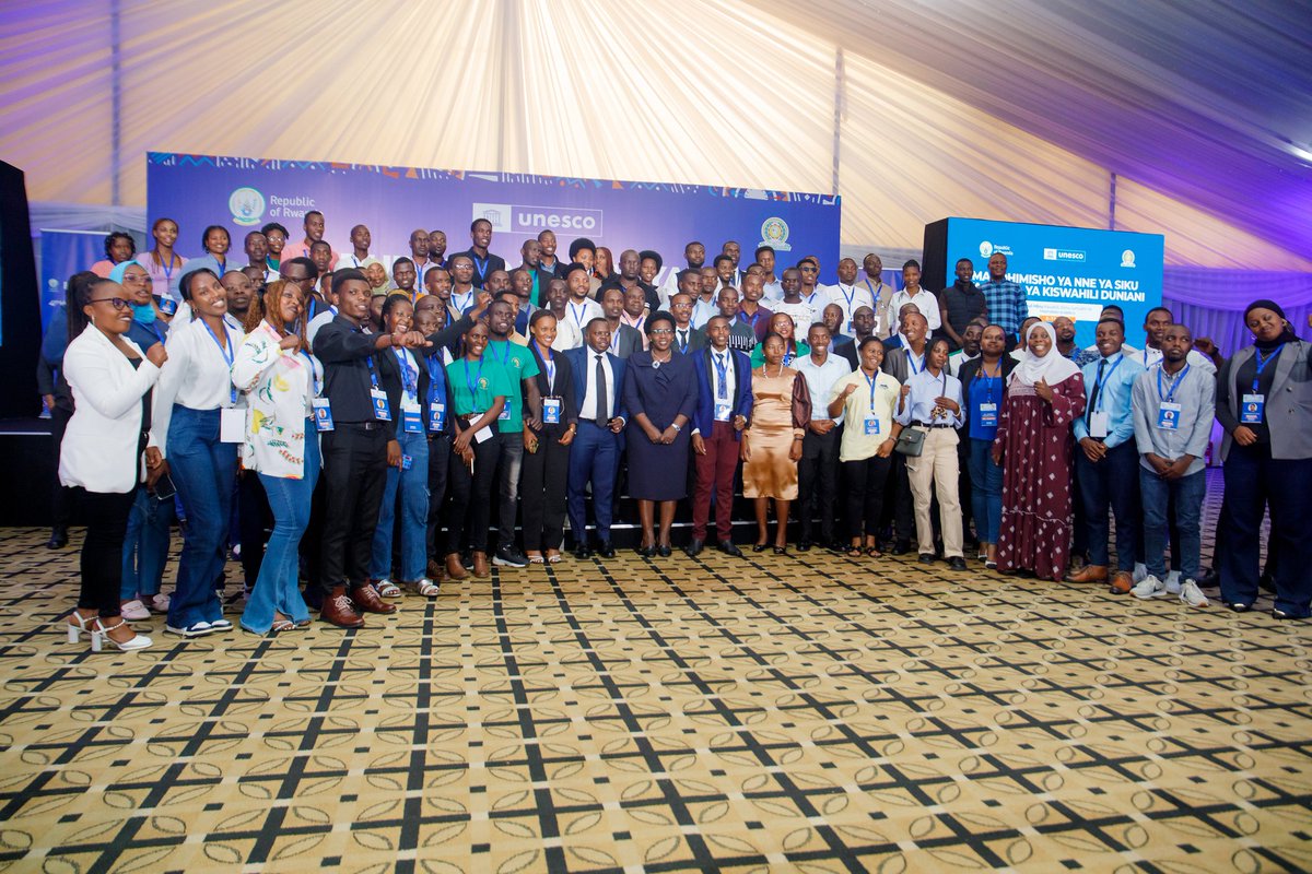 <a href="/EAYNOfficial/">East African Youth Network</a> <a href="/Eakc_kiswahili/">East African Kiswahili Commission EAKC</a>,@Jumuiya na <a href="/Rwanda_Edu/">Ministry of Education | Rwanda</a> Waliandaa Kongamano la Vijana lililofanikiwa -The EYE Forum (EAKC/EAC Youth Engagement), tukio la awali la Siku ya 4 ya Lugha ya Kiswahili Duniani ya EAC iliyofanyika Kigali, Rwanda, Julai 2025.