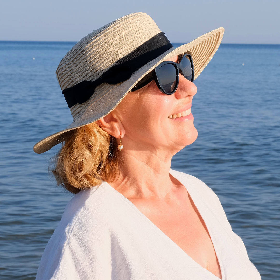 Ever curious about when you can retire compared to your friends? This article explores the typical #retirement age and helps you determine if that age suits you.

📄: okt.to/30iC9t
