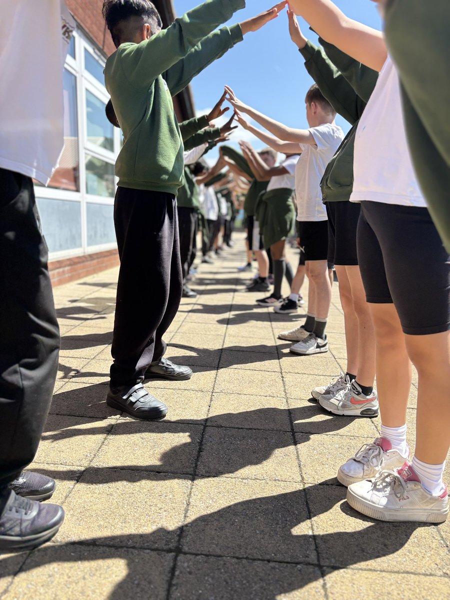 firsprimary tweet media