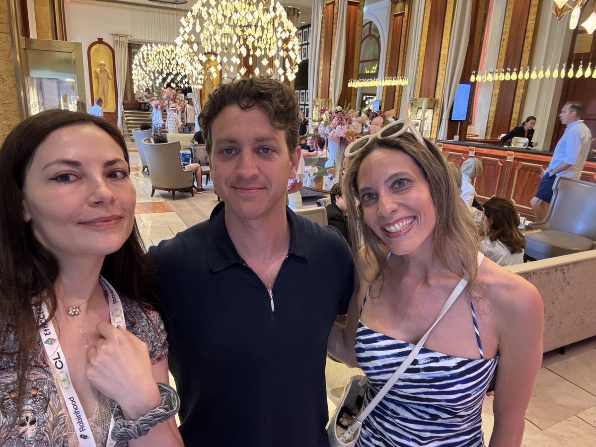 xpr_group's tweet photo. Every convo felt real, every meetup sparked something. Already packing (mentally) for the next one — with an even bigger crew.
#ETHCC #Web3 #CryptoEvents #XPRGroup https://t.co/liKlJKAtnV