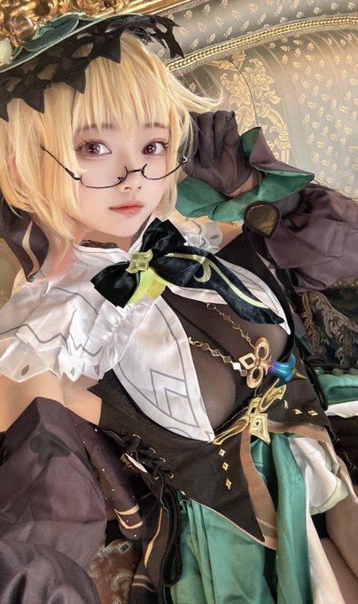 Twitterのコスプレ画像11