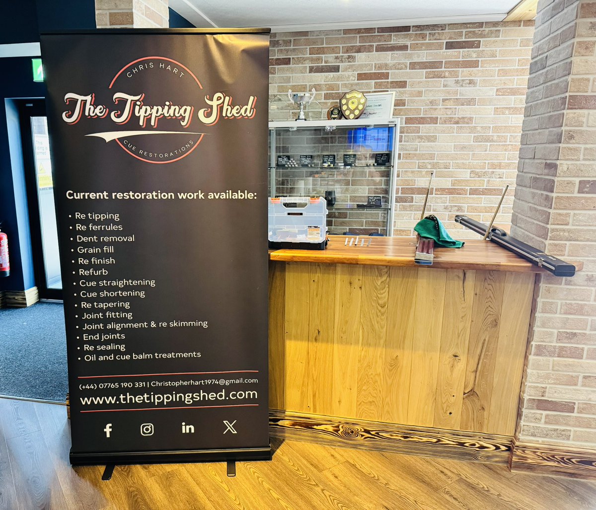 Tuesday and its restoration residency day at Northern Snooker Centre Official.

Here’s a Horo blue odyssey laminate tip fitted for a customer while they waited today.

Excellent quality tips and play great. A real pleasure to fit.

You can find them here

Greenbaize.com