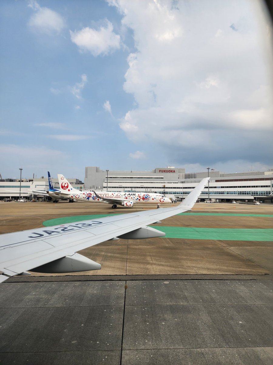 4日間の福岡修行✈️予定通り終了致しました👮
欠航も無く毎日ラウンジ飯も堪能でき最高でした🙌
明日は福岡より少し涼しい新潟に帰ります😅
皆さま本日もお疲れ様でした🙇