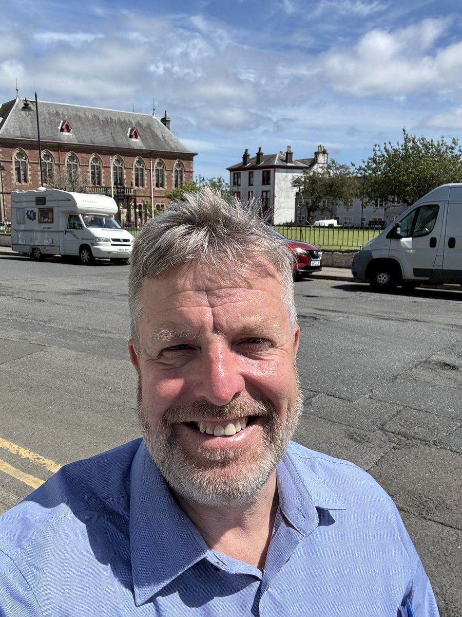 📣 In sunny Wigtown holding doorstep surgeries!
🚪 If there’s something you’d like to raise with me—whether it’s a local issue, a concern, or an idea—I’d be delighted to stop by and have a chat.

Let’s keep working together to make our communities stronger.