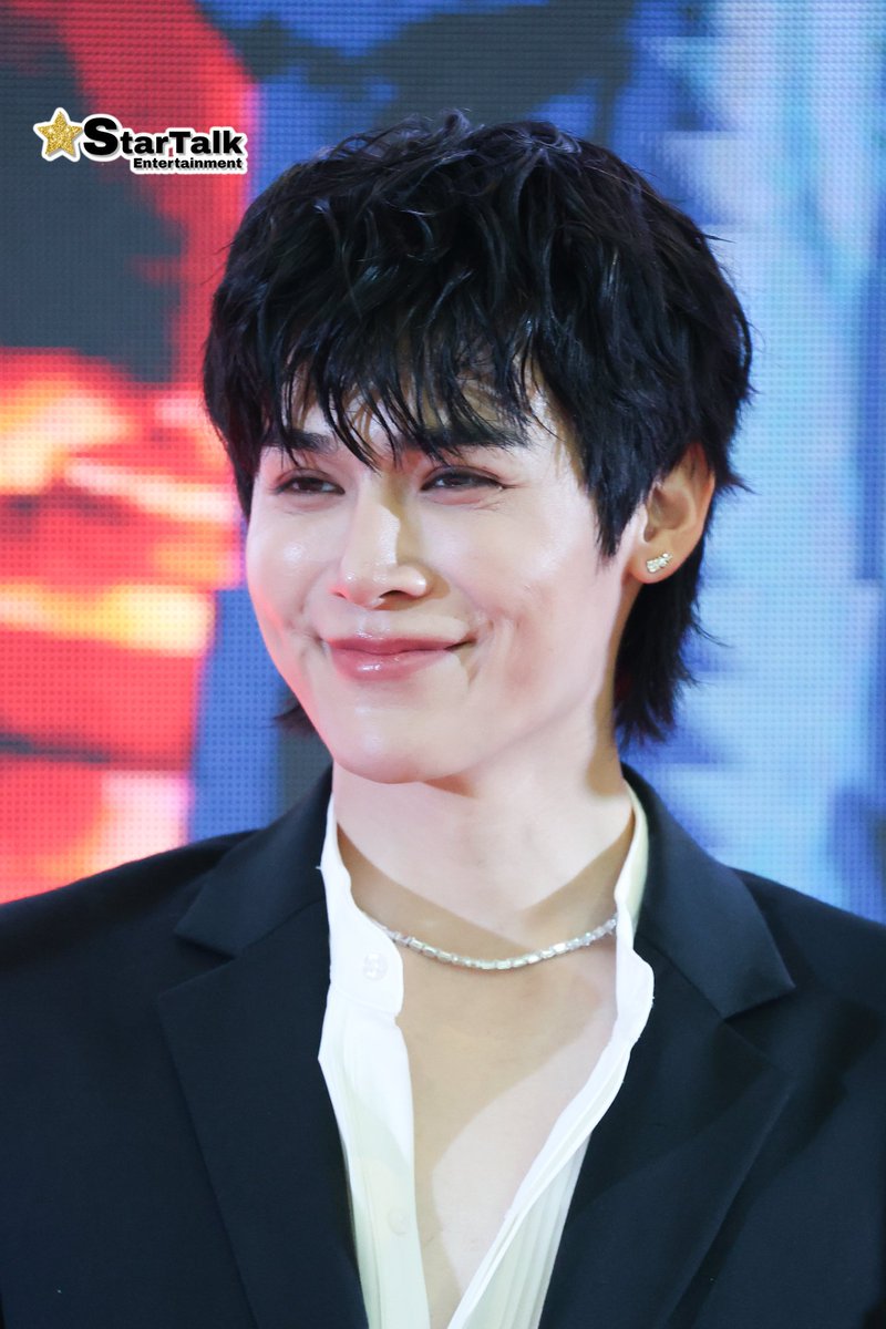 "พีท วสุธร" ร่วมเดินพรมแดง
ในงานประกาศรางวัลสุดยิ่งใหญ่ "Thailand Y Content Awards 2024"

FORTPEAT X Y AWARDS

#Yawards2024xMeMindY
#fortpeat #Peatwasu
#Yawards2024 #TBLC 
#สมาคมส่งเสริมคอนเทนต์วายไทย 
#ไทยแลนด์วายคอนเทนต์อวอร์ดส์2024