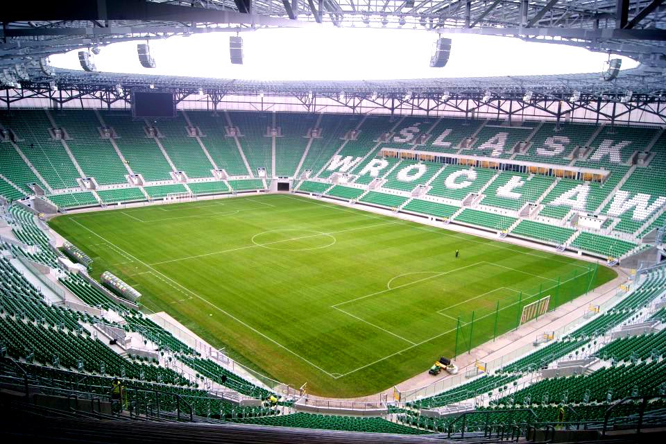 Piotr Potępa (@piotrpotepa) on Twitter photo 🚨Wpłynęły dwie oficjalne oferty na zakup <a href="/SlaskWroclawPl/">Śląsk Wrocław</a>.🚨
Jedna pochodzi od biznesmena Mariusza Iwańskiego.
Druga od <a href="/CezaryKucharski/">Cezary Kucharski</a>.
Trzeci inwestor podjął decyzję o nieskładaniu oferty.
Wstępny termin rozstrzygnięcia tematu to 10 lipca. 🚨Wpłynęły dwie oficjalne oferty na zakup <a href="/SlaskWroclawPl/">Śląsk Wrocław</a>.🚨
Jedna pochodzi od biznesmena Mariusza Iwańskiego.
Druga od <a href="/CezaryKucharski/">Cezary Kucharski</a>.
Trzeci inwestor podjął decyzję o nieskładaniu oferty.
Wstępny termin rozstrzygnięcia tematu to 10 lipca.
