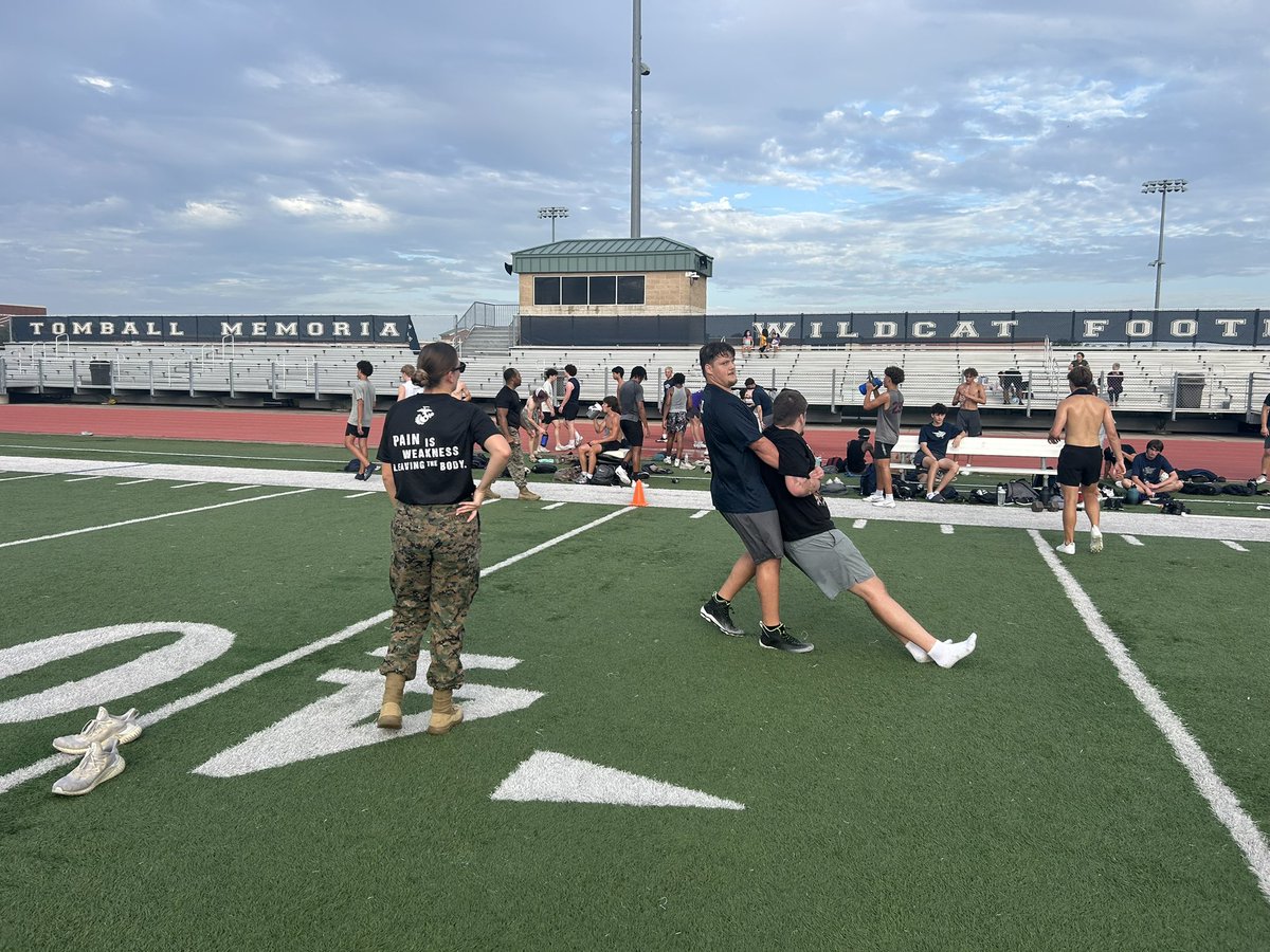 TMHS Football (@football_tmhs) on Twitter photo Thank you to our local USMC officers for leading our team through a workout this morning. A great change up to get a small glimpse of what our Marines do on a daily basis. We greatly appreciate our soldiers & their service to our great nation! #teamwork #details
<a href="/TISDTMHS/">Tomball Memorial High School</a> <a href="/USMC/">U.S. Marines</a> Thank you to our local USMC officers for leading our team through a workout this morning. A great change up to get a small glimpse of what our Marines do on a daily basis. We greatly appreciate our soldiers & their service to our great nation! #teamwork #details
<a href="/TISDTMHS/">Tomball Memorial High School</a> <a href="/USMC/">U.S. Marines</a>