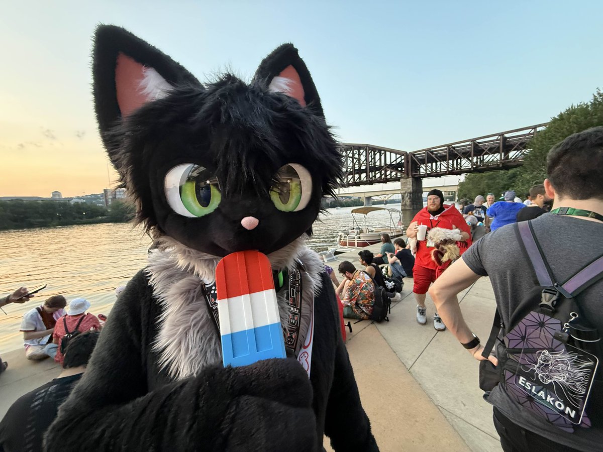 Hot weekend this weekend at #anthrocon2025