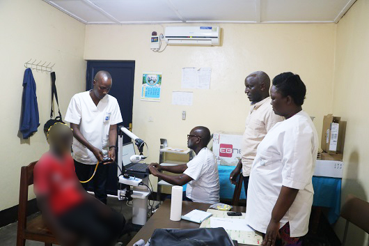 Le constat, selon Pierre NDAYISHIMIYE, coach en psychiatrie, plusieurs agents formés ont quitté leur poste.➡️ Résultat : il faut reformer de nouveaux professionnels pour garantir une prise en charge neurologique de qualité.
#FormationContinue #SantéMentale