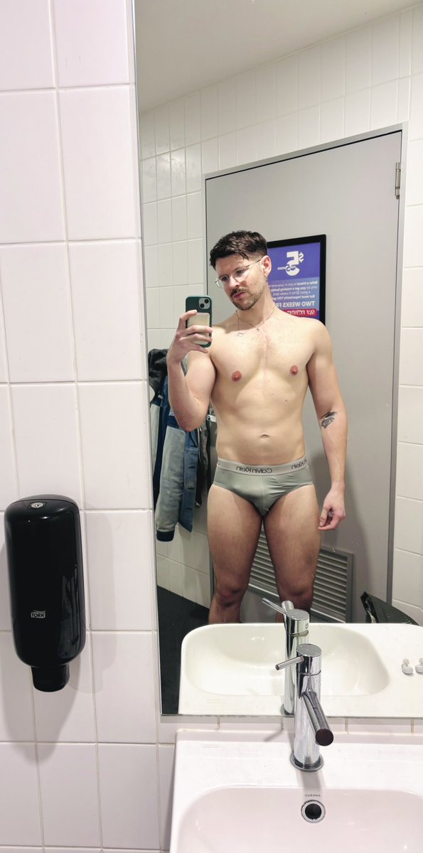 Leaving nothing to the imagination xx