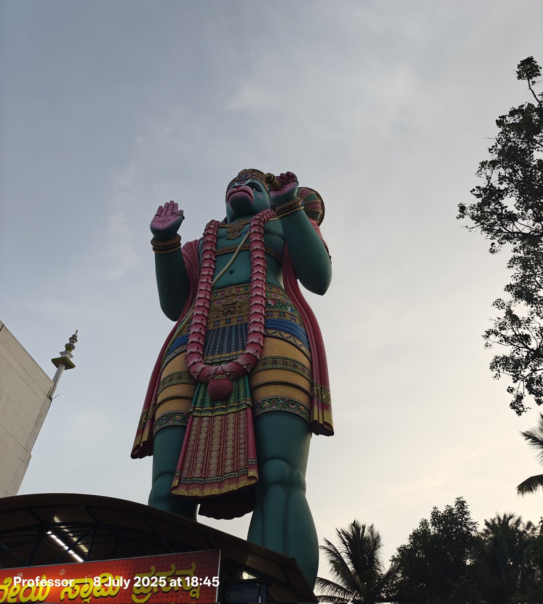 Masterji_UPWale's tweet photo. हनूमान तेहि परसा,  कर पुनि कीन्ह प्रनाम।
राम काजु कीन्हें बिनु 
मोहि कहाँ बिश्राम ।।। 🙏🙏
#TuesdayRitual #JaiShreeRam https://t.co/W7QqxBmX7x