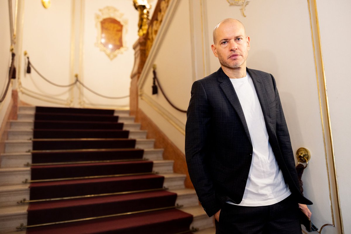 films_dulosange's tweet image. Nadav Lapid at the Karlovy Vary International Film Festival @KVIFF  for the premiere of his new film 𝗬𝗘𝗦

#Cinephilia #FilmDirector #FilmFestival #FilmPremiere #IndieCinema #InternationalCinema #KarlovyVary  #NadavLapid #NewFilm #OUI  #YES

📷 FILM SERVIS FESTIVAL KARLOVY VARY