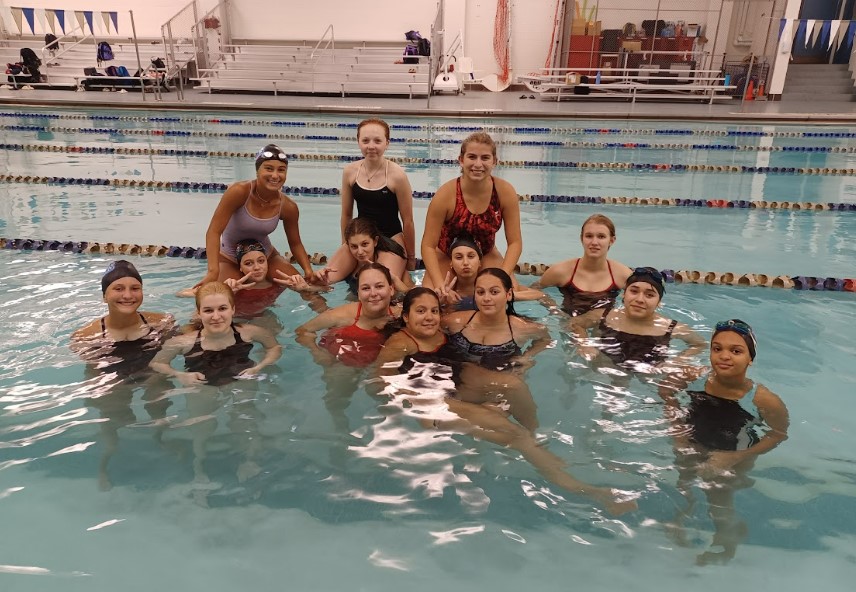 Girls Swim &amp; Dive Information Meeting
Students interested in participating in the girls swimming co-op with IMSA are invited to attend an informational meeting on Wednesday, July 30th at 6:30 pm in the Large Group Instruction Room at YHS. Enter door 19 to attend the info meeting.