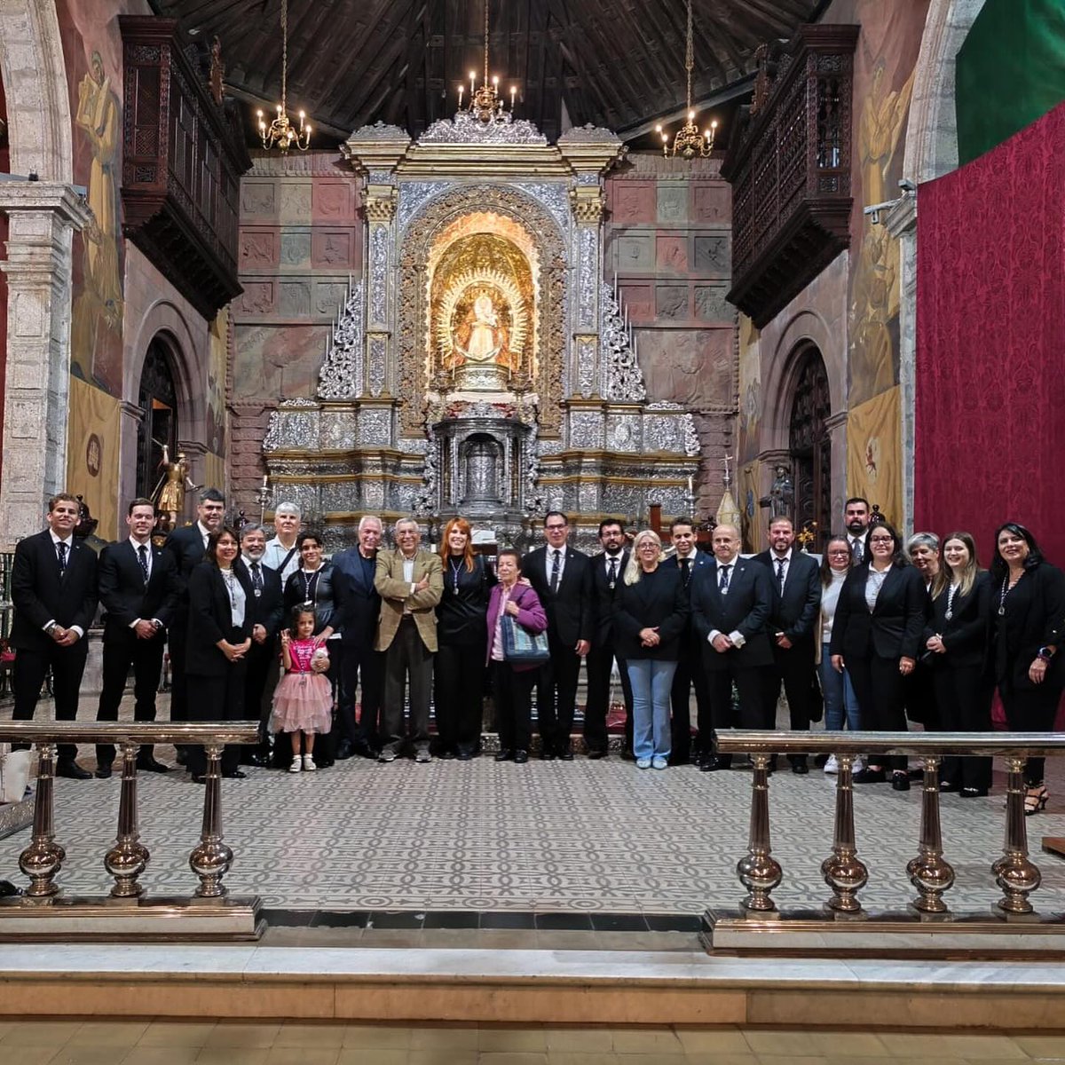 JHCLaLaguna's tweet photo. 73 Aniversario de la Fundación de la Cofradia de Penitentes de La Misericordia https://t.co/oHXM6f2Pxh