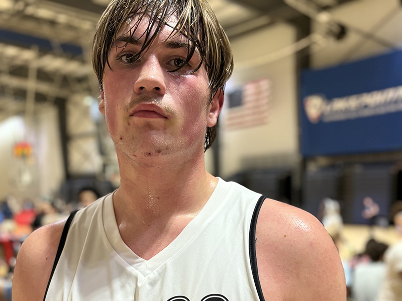 '26 Alistair Smaniotto (<a href="/Alistairsman/">Alistair Smaniotto - Athlete</a>) of Zephyllis Christian is a good passer and rebounder.

<a href="/MathurineAgency/">COUNT UP!!</a> identified him as one of the more underrated players at the GBCA SE Regional.

Read more on his game here ⤵️
ontheradarhoops.com/otr-hoops-gbca…