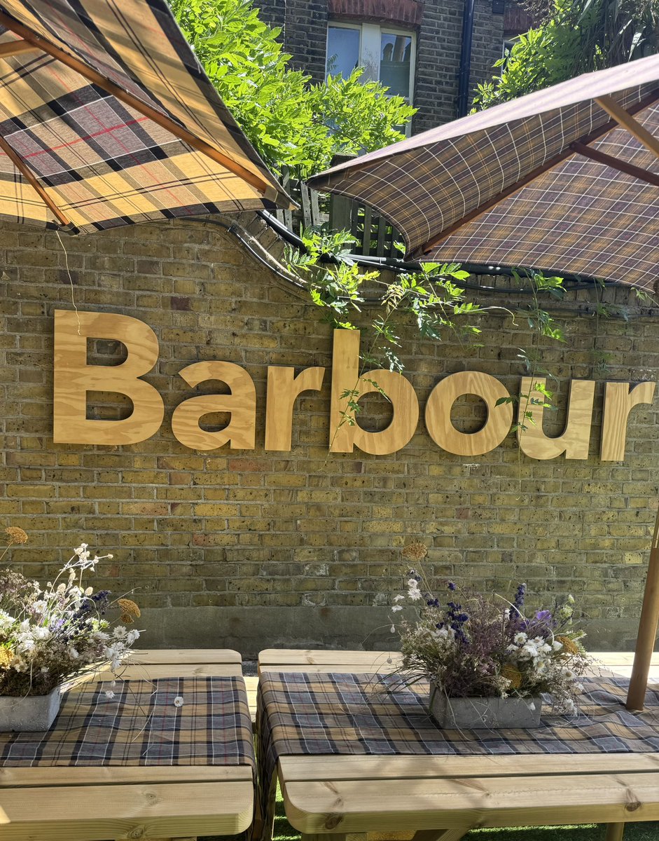 AubynDavies's tweet image. Our buyers are out at Barbour’s showrooms buying for Summer 2026 😎 #menswear #followthebuyers