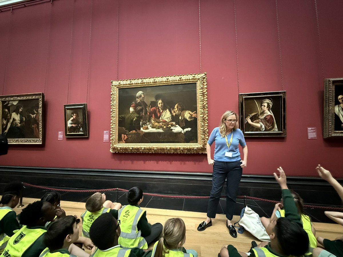 StAndrewsSW16's tweet image. Year 4 took part in the Talking Paintings tour at the National Gallery, exploring how artists used symbols to express faith and tell religious stories. A powerful way to see RE come to life through art! 🎨 @NationalGallery @rcaoseducation