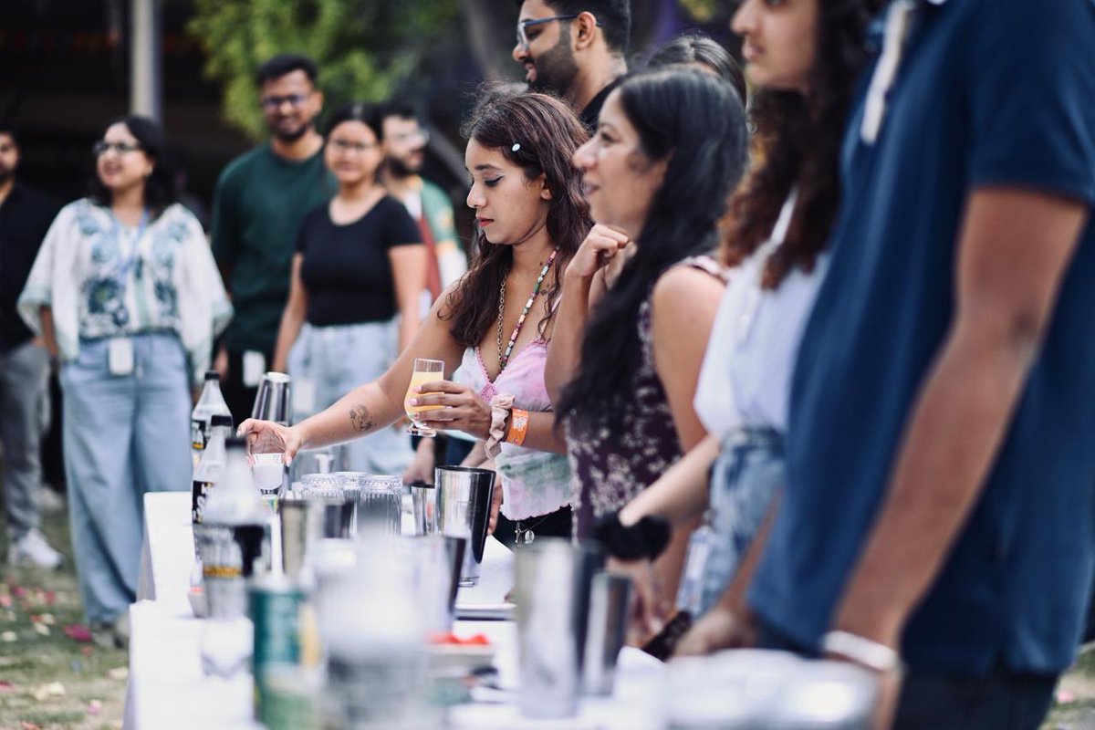 FlipkartStories's tweet image. .@Flipkart is hosting the second edition of Food Fest 2025 on 8 and 9 July at its Bengaluru campus, bringing together premium brands, chefs, creators, and consumers for two days of discovery-led experiences.
The event features 40+ engagement zones, 5+ brand launches, 150+…