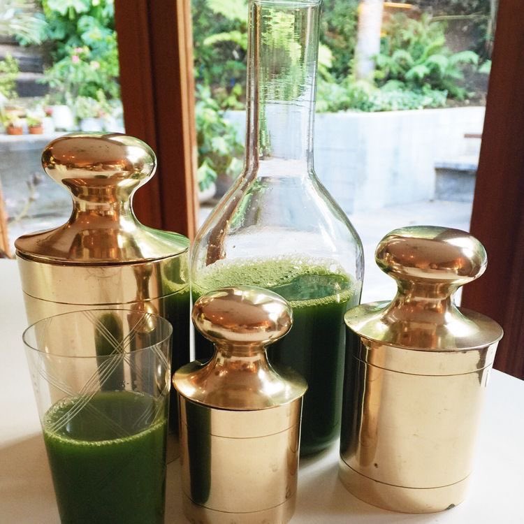 قَمره (@roosebirkin) on Twitter photo 