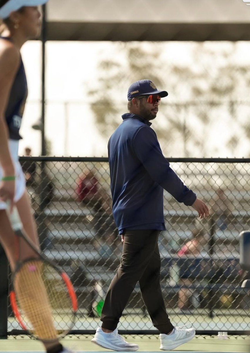 Parsa_Nemati's tweet image. After 2 seasons as the @UCIwtennis assistant coach, Jurence Mendoza (@CowboyTennis '18) is the new @BrownU_WTennis assistant coach. Entered college with ITF Jr. career-high rank of #53 & then achieved ITA high ranks of #85 in singles/#31 in doubles. Also played Davis Cup for 🇵🇭.