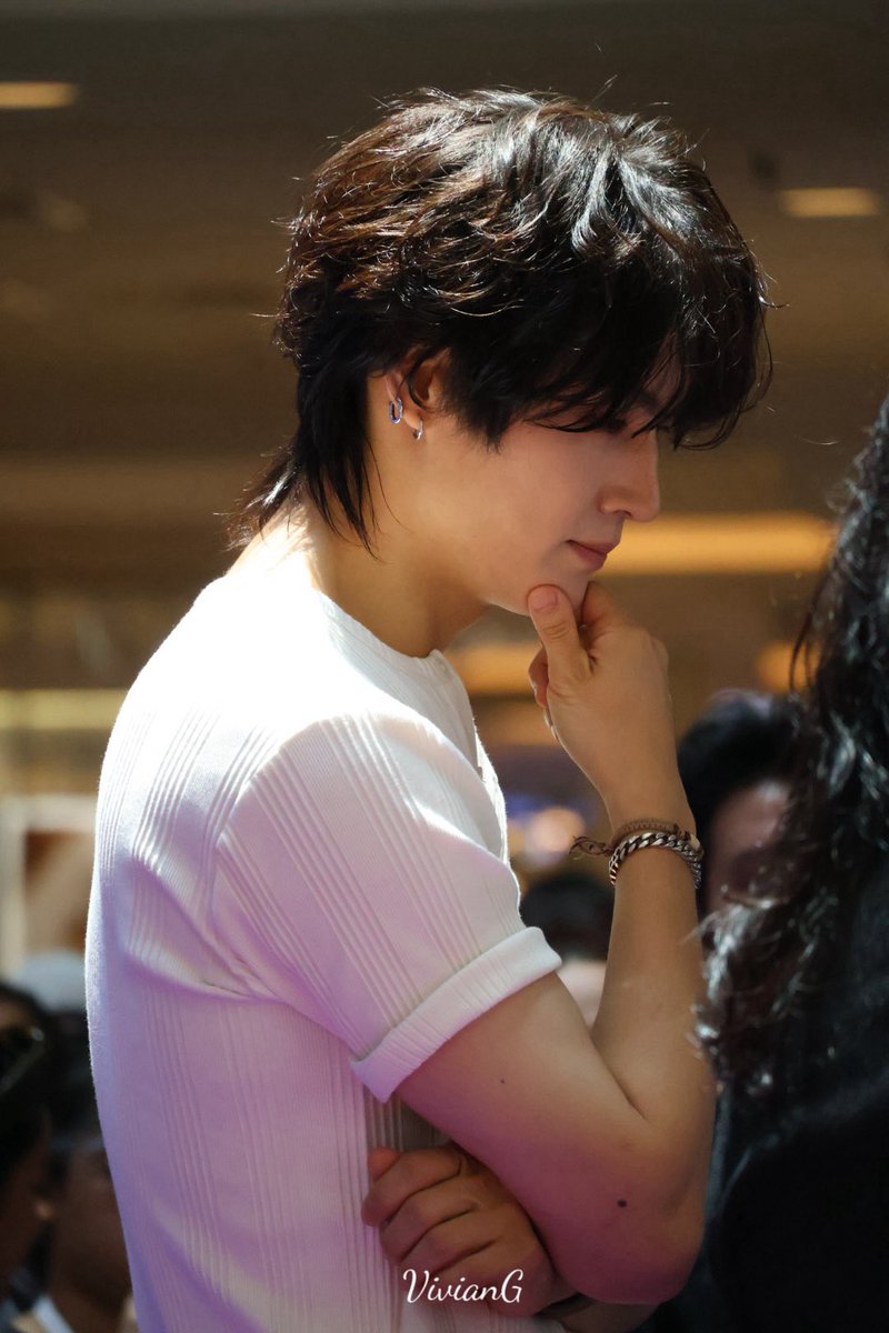 ตี๋หล่อมากค้าบ