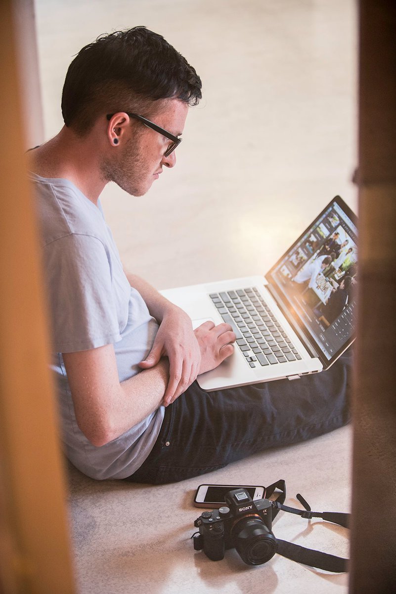 David Llada ♞ (@davidllada) on Twitter photo Happy birthday to my friend and colleague <a href="/LennartOotes/">Lennart Ootes</a>, who turns 37 today. Most of you know him for his superb photography, but he’s equally talented in many other areas—like producing video streams, web design, and being the most experienced DGT board operator out there. Happy birthday to my friend and colleague <a href="/LennartOotes/">Lennart Ootes</a>, who turns 37 today. Most of you know him for his superb photography, but he’s equally talented in many other areas—like producing video streams, web design, and being the most experienced DGT board operator out there.