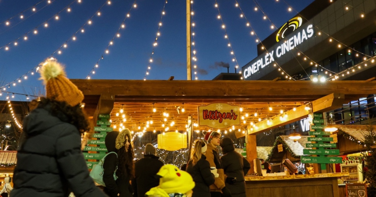 ottawaxmasmkt's tweet image. Deadline: July 15

On-stage performers have until Tuesday, July 15 to apply.

🔗: bit.ly/3ta9WeS
-- 
Date limite: 15 juillet

Les artistes sur scène ont jusqu&apos;au mardi 15 juillet pour poser leur candidature.

🔗: 

#OCM2025 | 📸: @shot.by.lyns