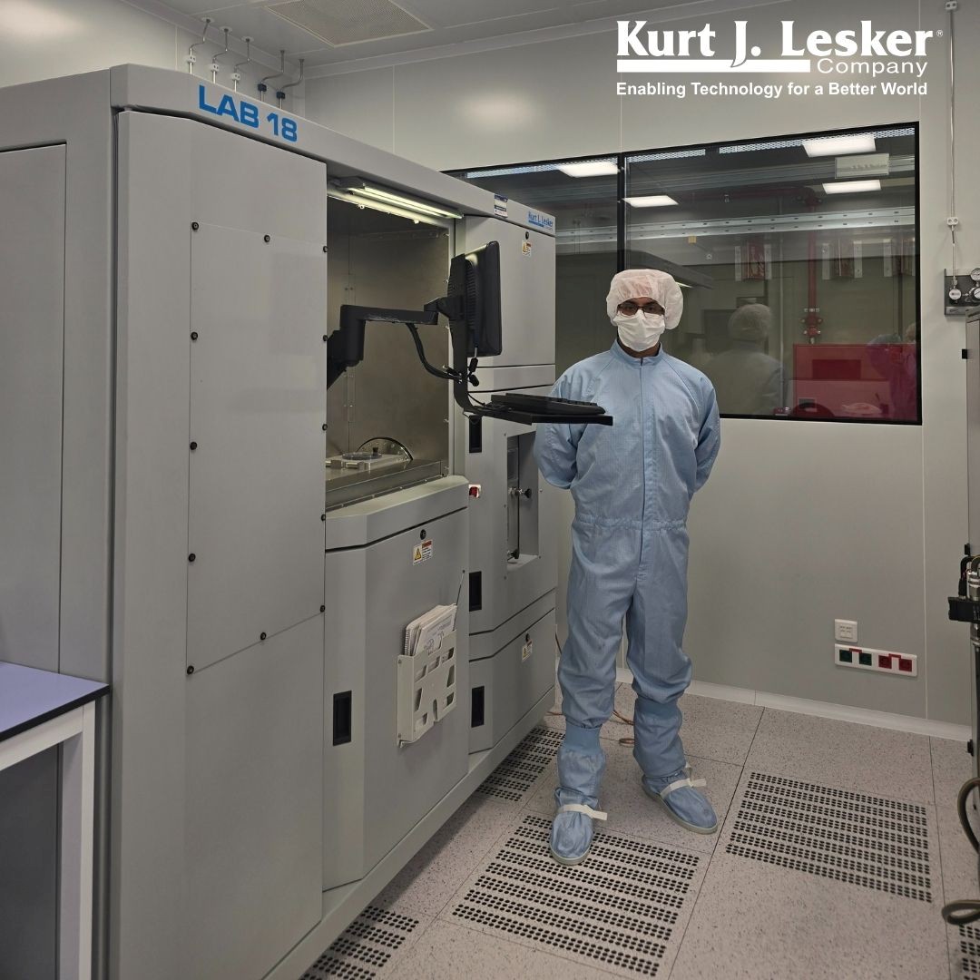 Our colleague Richard visited <a href="/ICFOnians/">ICFO</a> to reconnect with a system he installed in 2012—still supporting cutting-edge thin film research. He also delivered E-beam training and discussed upgrades. Thanks to the ICFO team for the warm welcome!
#Photonics #ThinFilm #Ebeam #PVD