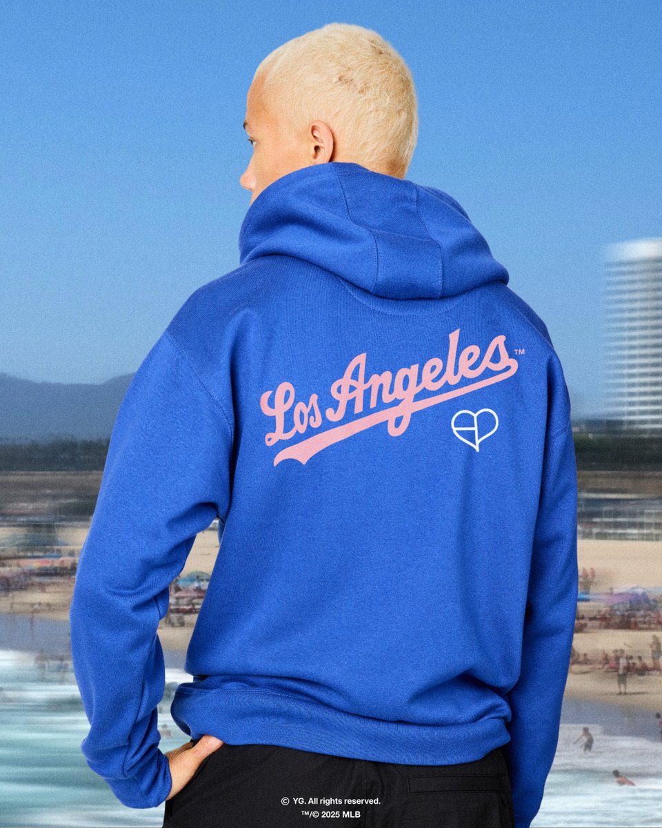 YG SELECT (@ygselect) on Twitter photo <a href="/Fanatics/">Fanatics</a> and <a href="/Complex/">Complex</a> are bringing the <a href="/mitchell_ness/">Mitchell & Ness</a> x <a href="/BLACKPINK/">BLACKPINKOFFICIAL</a> pop-up coast to coast.
Shop the <BLACKPINK IN YOUR AREA> League Collection in person at our exclusive Complex LA and Complex NY pop-up experiences in tandem with BLACKPINKâs tour stops.
Shop now online at <a href="/Fanatics/">Fanatics</a> and <a href="/Complex/">Complex</a> are bringing the <a href="/mitchell_ness/">Mitchell & Ness</a> x <a href="/BLACKPINK/">BLACKPINKOFFICIAL</a> pop-up coast to coast.
Shop the <BLACKPINK IN YOUR AREA> League Collection in person at our exclusive Complex LA and Complex NY pop-up experiences in tandem with BLACKPINKâs tour stops.
Shop now online at
