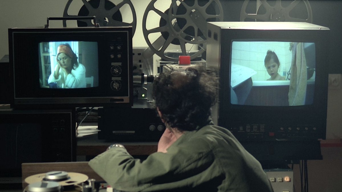 davidpschwartz's tweet image. Godard's Numero Deux @MoMAFilm tonight at 7pm. It played in 1977 at the Bleecker Street Cinema, as part of a Cahiers week programmed by Serge Daney. @tnyfrontrow told me he was at that screening!
Read J. Hoberman's rave review from 1981: drive.google.com/file/d/16NVOVR…