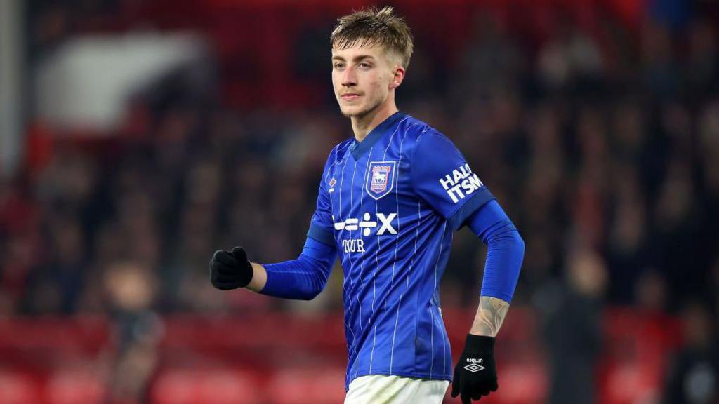 _sfcjay's tweet image. Clarke X Szmodics 

Can you imagine. 😇 

#saintsfc